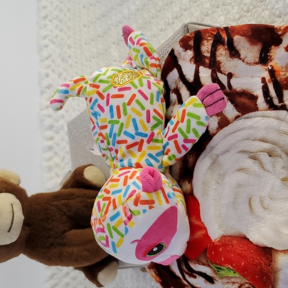 Stuffed Toys: Cutitios & Fluff N Stuff - Picture 3 of 4